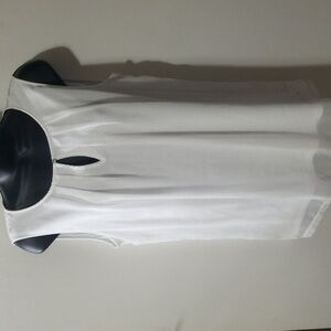 Olsen Hannah White Pleated Blouse Size 8 Sleeveless Chiffon Layered Top